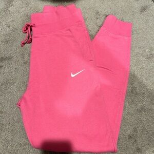 Nike Women’s Pink Sweatpants